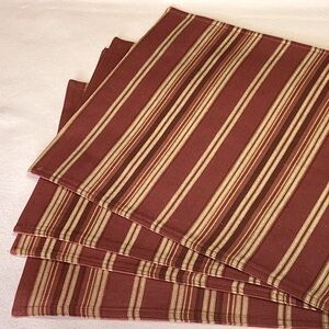 FINAL SALE PRICE 4 Pc Like New Golden Striped Placemats